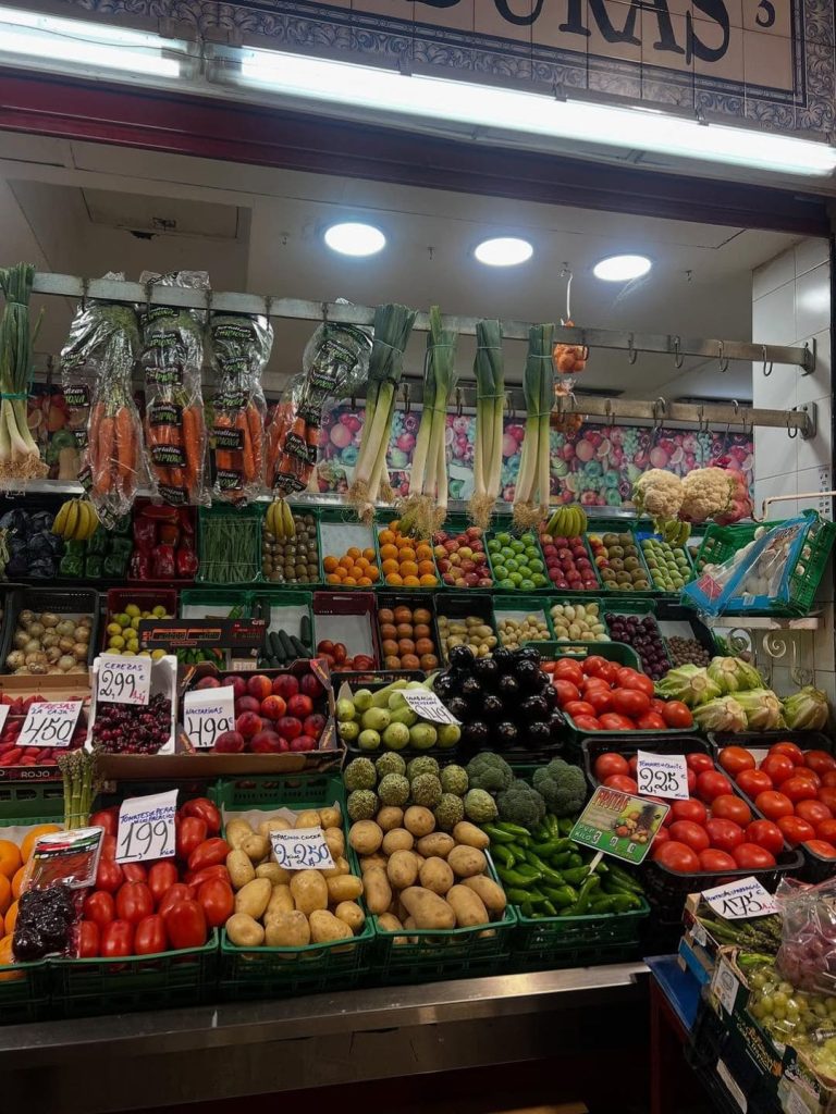 Frutta e verdura al mercato di Triana